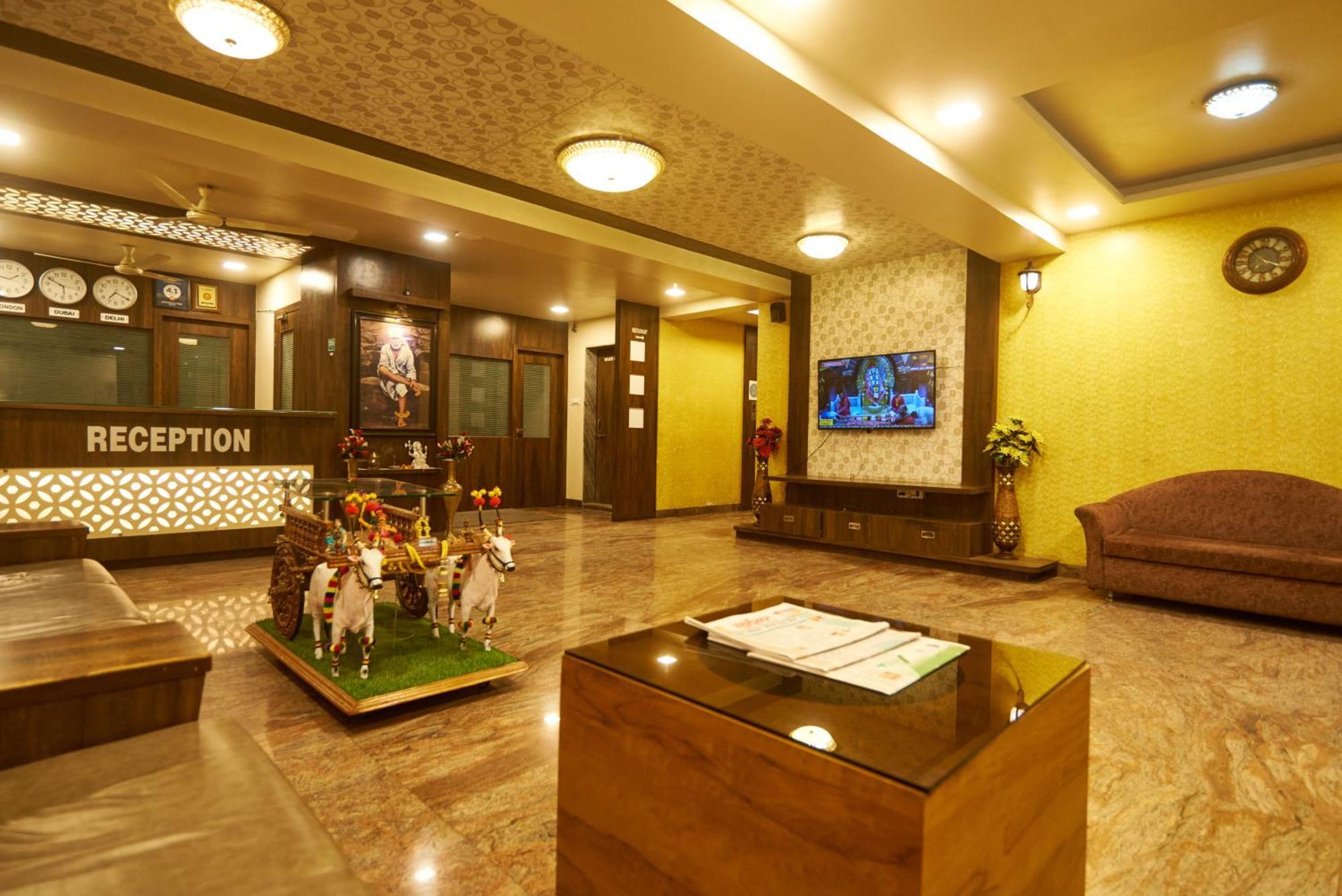 Hotel Pride Inn Ширди Экстерьер фото